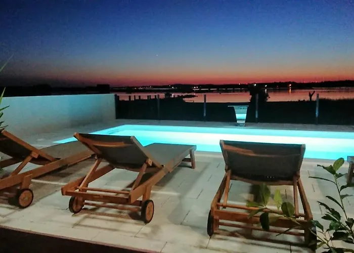 Feriehus Kuca Za Odmor Privlaka (Zadar)